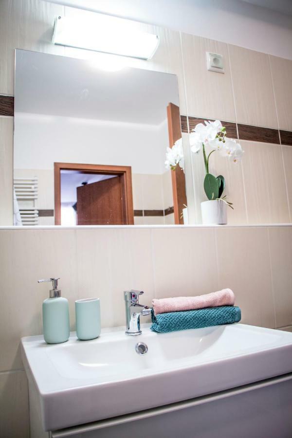 Don Quijote Apartment Budapest Exteriör bild